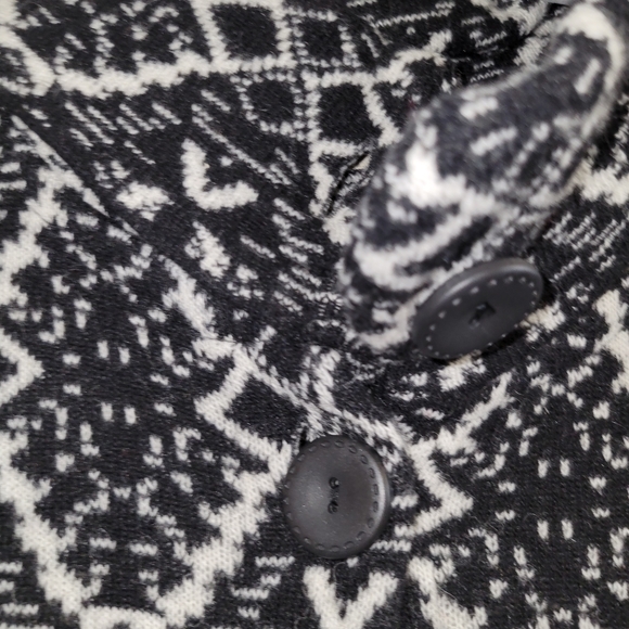 A. Ida Womens Wool Blend Open Front Cardigan Black White Black Boho Aztec ITALY - Picture 3 of 5